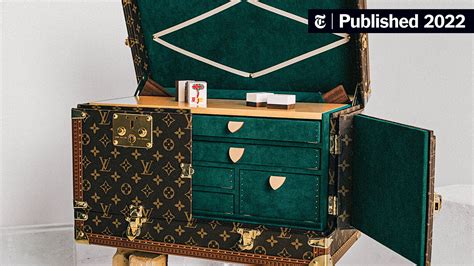 This Elegant Trunk Holds a Complete Mahjong Set (Published 2022)